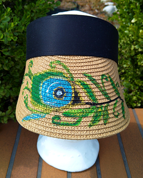 Καπέλο γυναικείο, visor με χειροποίητη ζωγραφιά Peacock Feather